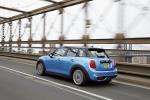 Mini Cooper S 5-Door 2015 года (US)